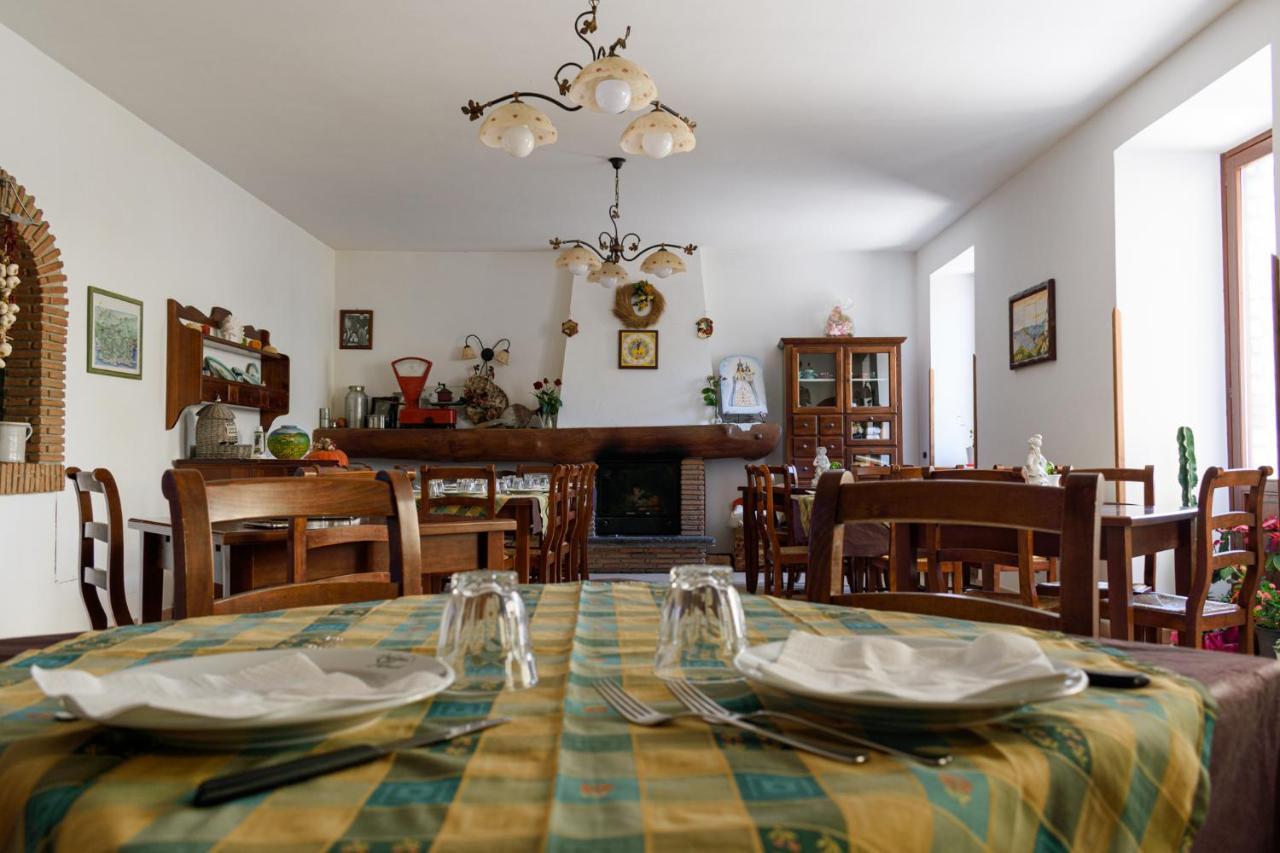 Гостевой дом Agriturismo Sentiero Dei Sapori Аджерола Экстерьер фото