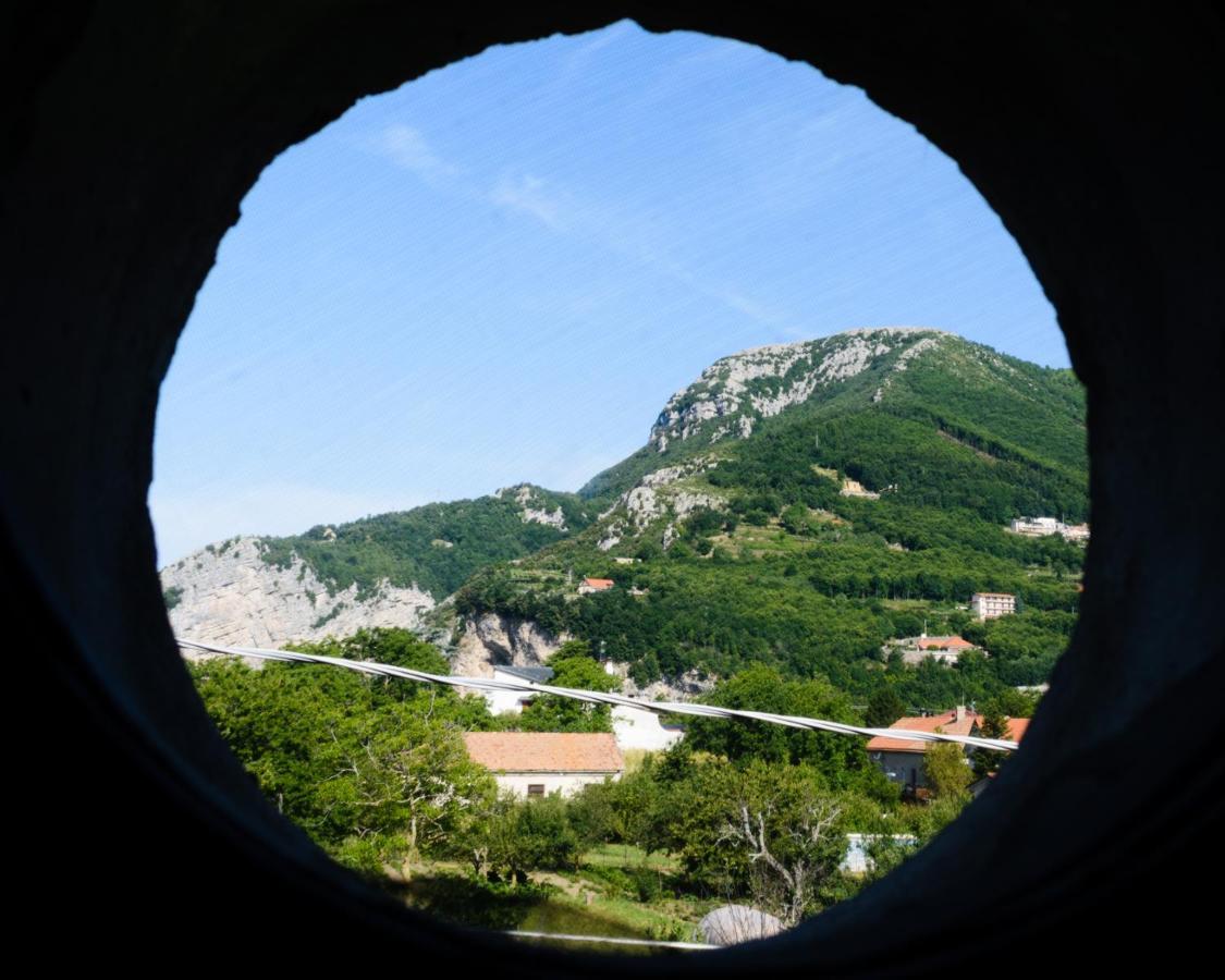 Гостевой дом Agriturismo Sentiero Dei Sapori Аджерола Экстерьер фото
