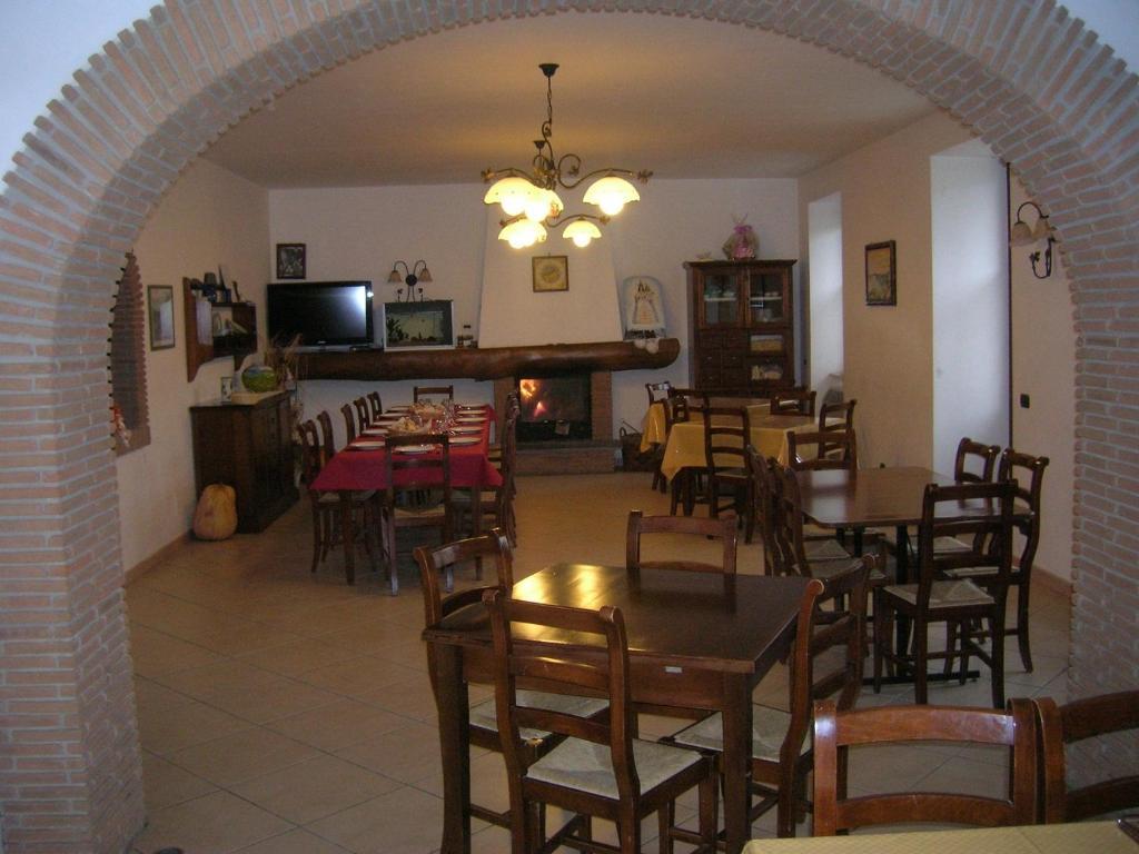 Гостевой дом Agriturismo Sentiero Dei Sapori Аджерола Экстерьер фото
