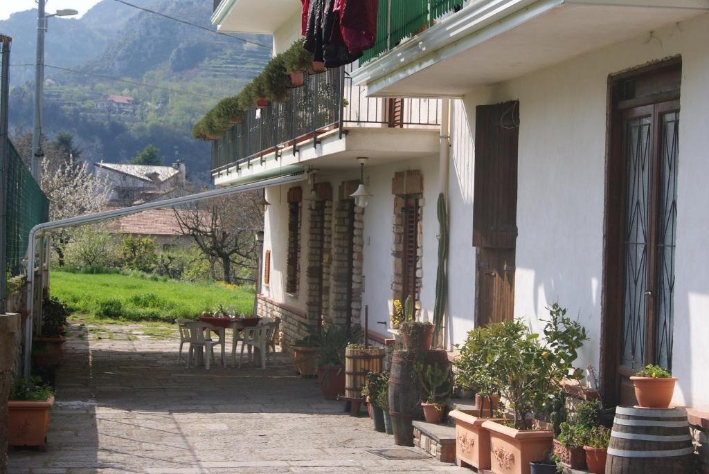 Гостевой дом Agriturismo Sentiero Dei Sapori Аджерола Экстерьер фото
