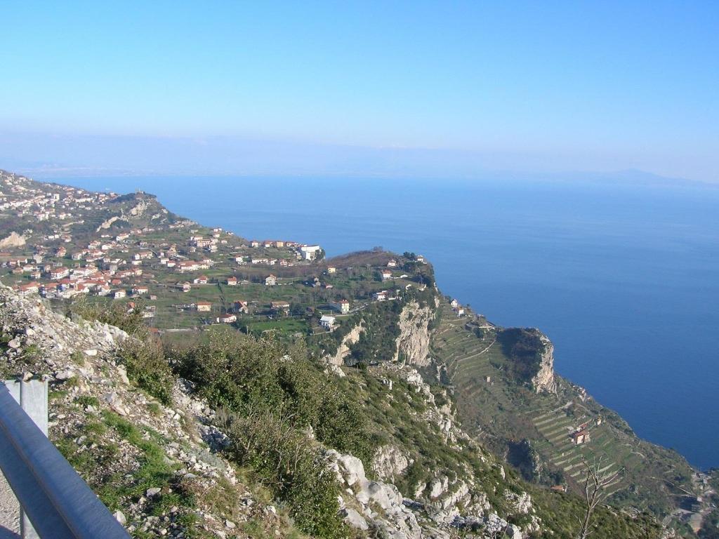 Гостевой дом Agriturismo Sentiero Dei Sapori Аджерола Экстерьер фото